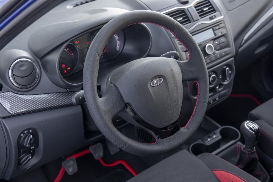 Торпедо Lada Granta Drive Active 2019 года  (фото 34 из 40)